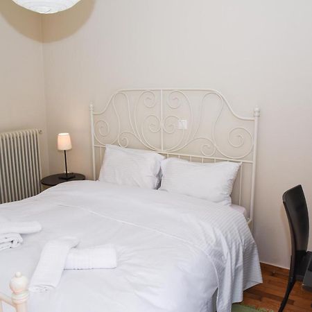 Sunny And Quiet 1 Bedroom Apt Athene Buitenkant foto